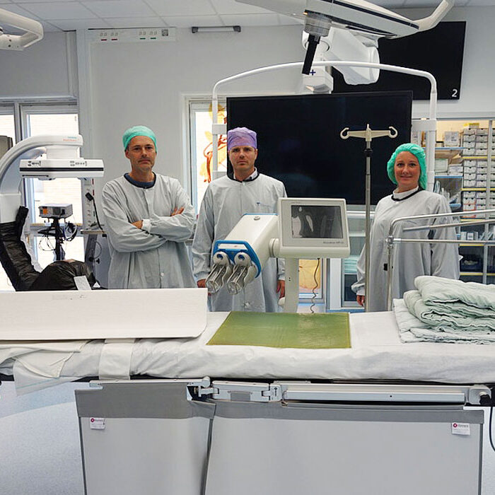 Zufriedene Aerzte des Sahlgrenska-Krankenhauses in Goetheburg nach Nutzung des Angiographie-Injektors Accutron HP-D der MEDTRON AG